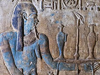 Würzburger Forscher entdecken Inschriften, Farbe und Gold im Tempel von Edfu