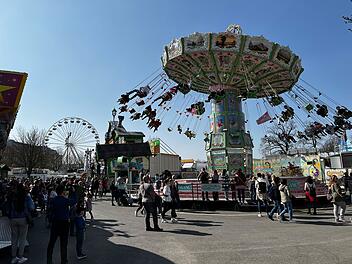 Würzburg: Polizist bei Angriff auf Frühlingsvolksfest schwer verletzt