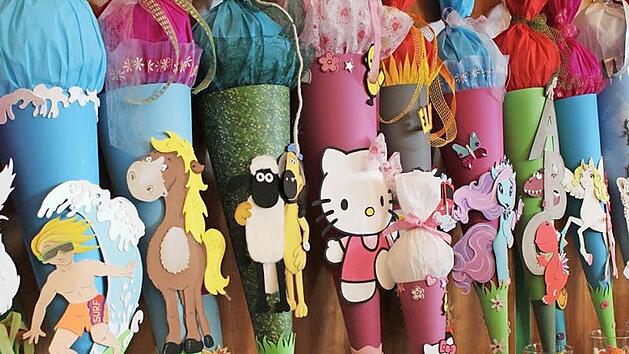 Selbst gebastelte Schultüten werden auch zu sehen sein.  Fotos: pr