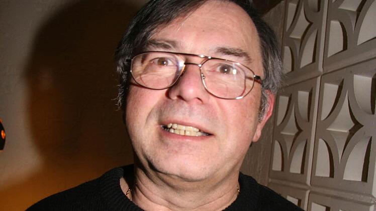 Der neue Vorsitzende ist Gerhard Buberl, 57 Jahre alt und seit vierzig Jahren aktiv im Verein: Er ist ein begeisterter Fotograf, schwört auf Nikon, und organisiert Wanderungen. Foto: Sonja Adam