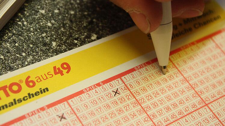 Auch beim Lotto ist die 13 nicht nur eine Zahl von vielen. Foto: Robert Huger