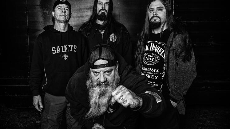 Ein weiterer Headliner: Crowbar ist eine Sludge-Band aus New Orleans, Louisiana, USA, die sich zumeist durch einen harten und langsamen Sound auszeichnet, in den gelegentlich Uptempo-Hardcore-Passagen einfließen.