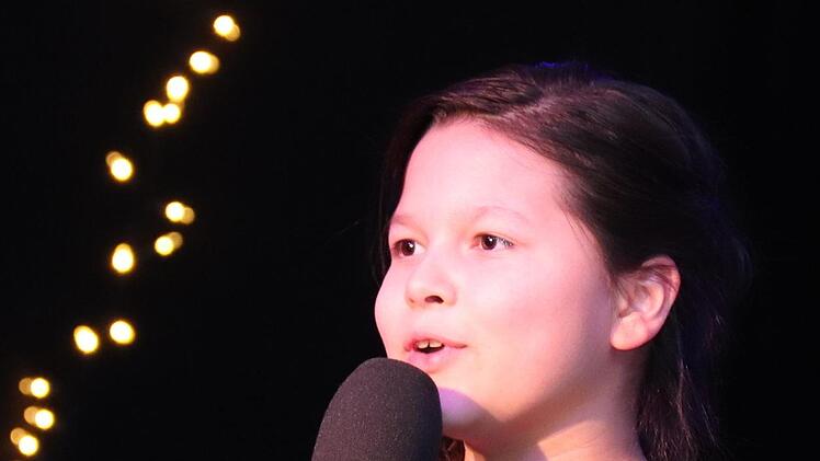 Natalia Moreno Lopez singt "Colour of life".    Foto: Johanna Blum