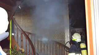 Feuer in der Hallburg