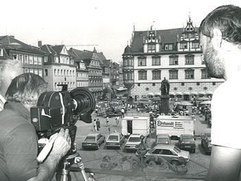 1983 drehte ein Filmteam der BBC in Coburg wie hier mit Blick auf den Marktplatz.Foto: CT-Archiv/Klaus Wöhner