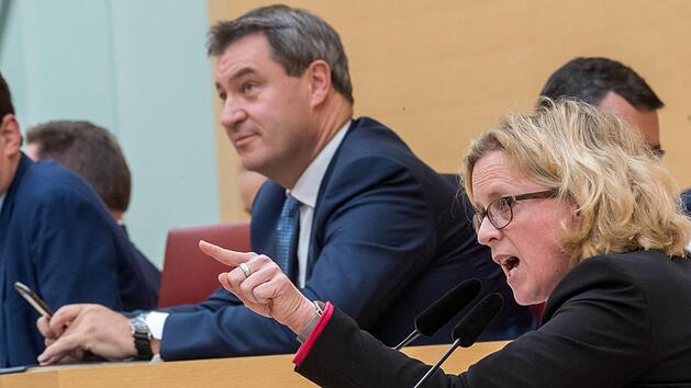 Die Landtagswahl 2018 in Bayern rückt immer näher. Viele Politiker bringen sich mit Forderungen und Programmen zur Verbesserung in Stellung. Doch ist wirklich alles wahr, was bei diversen Debatten behauptet wird? inFranken.de macht den Faktencheck! Foto: Peter Kneffel/dpa