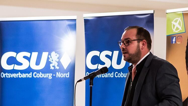 Impressionen vom Neujahrsempfang der Coburger CSU: Grußwort von Landrat Sebastian StraubelFoto: Jochen Berger