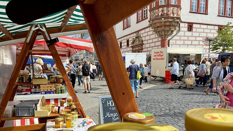 Coburg: Weihnachtsmarkt-Aufbau beginnt am Montag - andere M&auml;rkte m&uuml;ssen umziehen