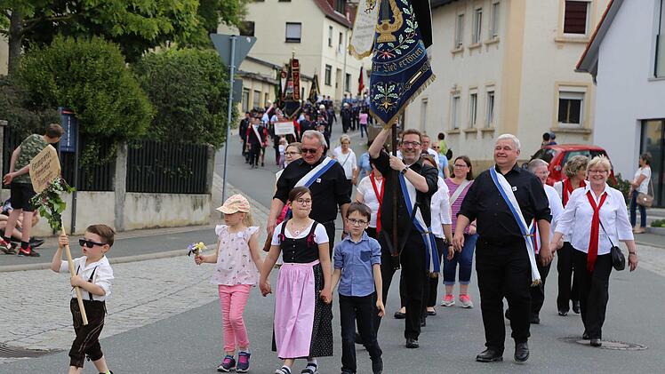 Der Festzug in Kunreuth Foto: Franz Galster