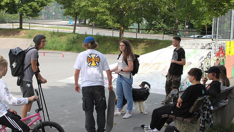 Impressionen von der Arbeit der Kulmbacher Streetworker. Foto: Amelie Theuer