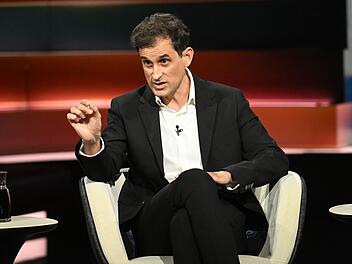 Journalist Philipp Peyman Engel erklärte bei "Markus Lanz", warum Israels Angriffe auf die iranischen Atomanlagen gerechtfertigt seien.