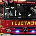 In Nürnberg hat sich ein 36-jähriger Mann Einsatzkräften in den Weg gestellt und einen Feuerwehrmann attackiert. Symbolfoto: ASSY/pixabay.com