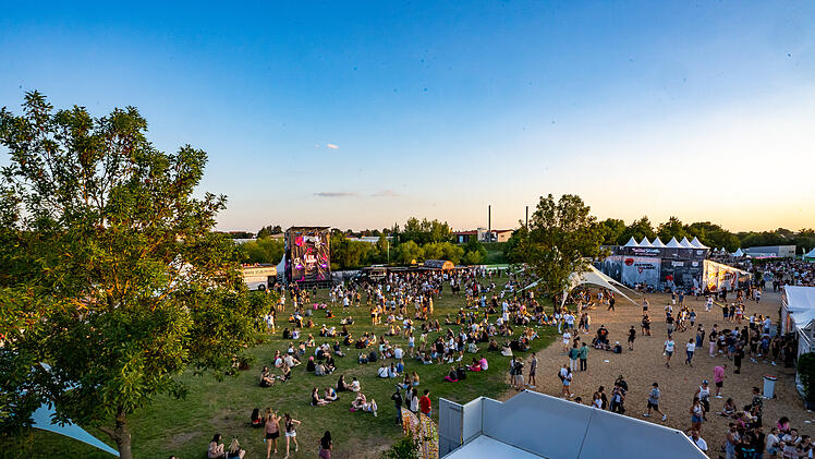 Garlic Land Festival: Besucher kritisieren Wartezeiten in "praller Sonne" - Veranstalter bezieht Stellung