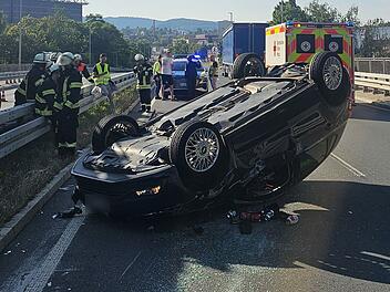 Verletzter bei Unfall auf B85 in Kulmbach
