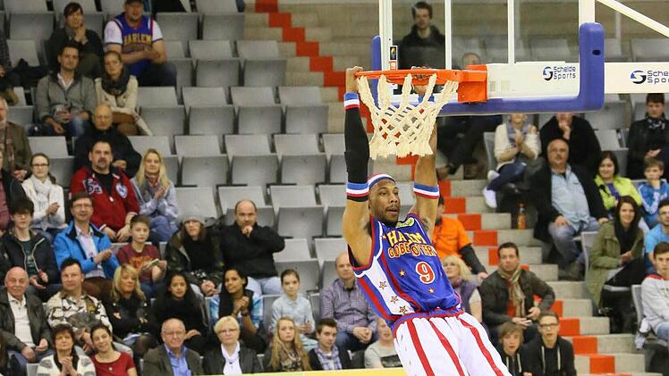 Am Dienstag waren die Harlem Globetrotters zu Gast in Coburg. Foto: Matthias Hoch