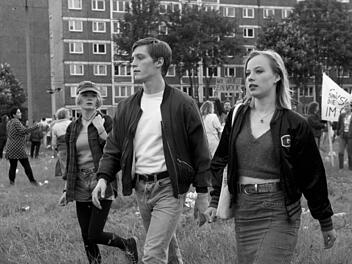 Mit dem eindringlichen Film "Wir sind jung. Wir sind stark" wurden die Hofer Filmtage eröffnet. Foto: Verleih