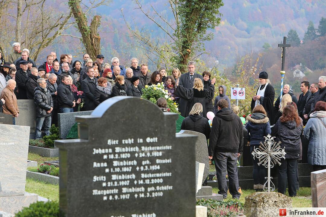 Beerdigung von Oleg Popov in Egloffstein