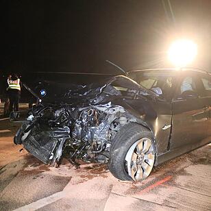 Auto von Straße geschleudert: Zwei Schwerverletzte im Kreis Kronach