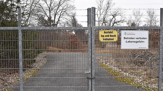 Unver&auml;ndertes Bild: Ein Zaun versperrt den Zugang zum fr&uuml;heren Muna-Gel&auml;nde - das war  2018 so... Foto: Ronald Rinklef