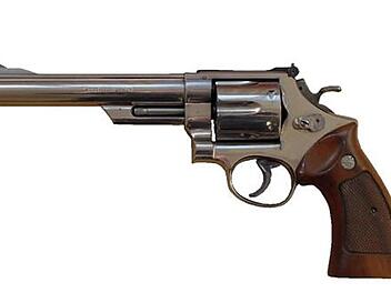 Eine Waffe vom Typ Smith & Wesson 44 Magnum (Polizeifoto)