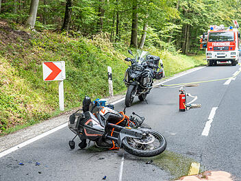 Ebrach: Kradfahrer prallen bei Unfall im Kreis Bamberg zusammen