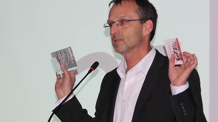Kuratoriums-Vorsitzender und Hochschul-Präsident Michael Pötzl stellte die Vorzüge von Kronach Creativ heraus.  Foto: Friedwald Schedel