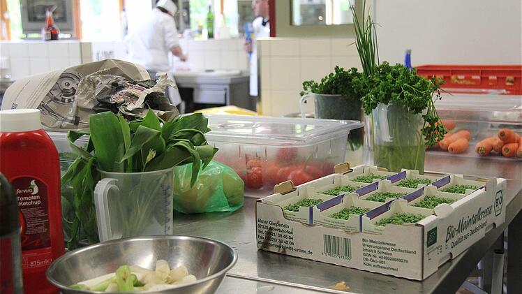 Diese Zutaten lagen im Einkaufswagen der Köche, damit mussten sie ihr Menü zaubern.