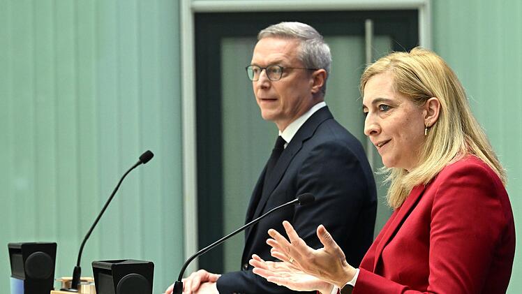 Pressekonferenz Wildberger und Warken