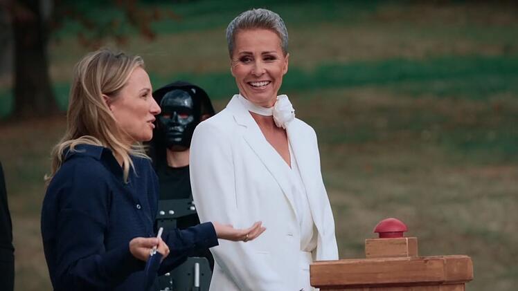 Schauspielerin Ania Niedieck musste f&uuml;nf Namen auf eine Todesliste setzen. Sie w&auml;hlte die Namen, "die ich mir merken konnte". Bl&ouml;d f&uuml;r Cathy Hummels, Urs Meier, Alexa Maria Surholt und die Zwillinge Julia und Nina Meise.