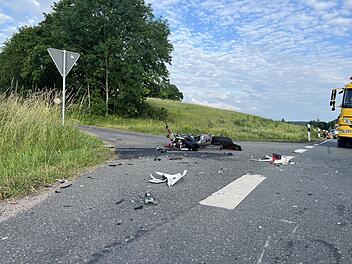 16-J&auml;hrige sterben bei Motorradunfall bei Bad Neustadt an der Aisch