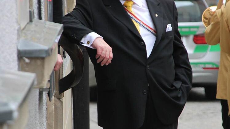 Henner Huhle nahm die Abkürzung.