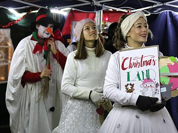 Viele Aktionen sorgten für vorweihnachtliche Stimmung in der Stadt.Michael Stelzner