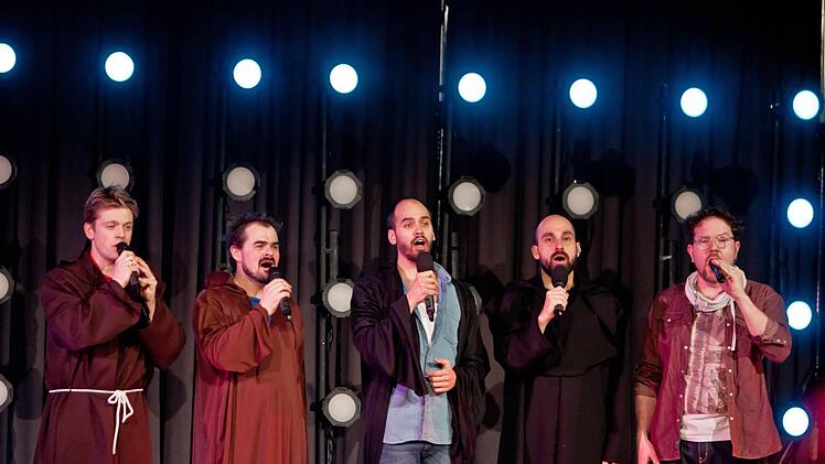 "Viva Voce" beim Gastspiel in der Gerold-Strobel-Halle in Bad Rodach.Foto: Jochen Berger