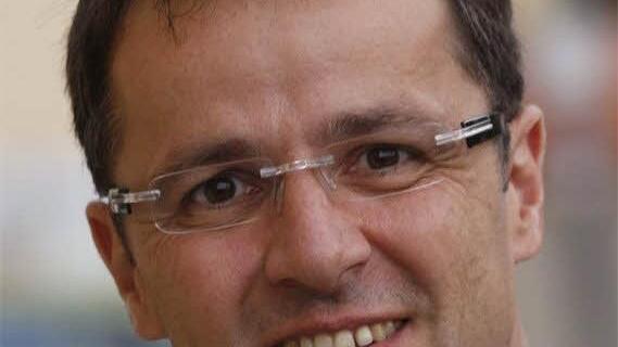 Robert Menz.