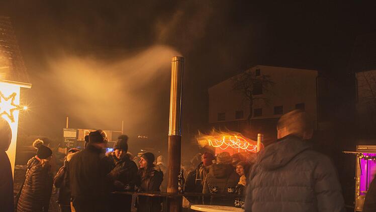 Weihnachtsmarkt in Geroda.  Foto:  Michael Kohl