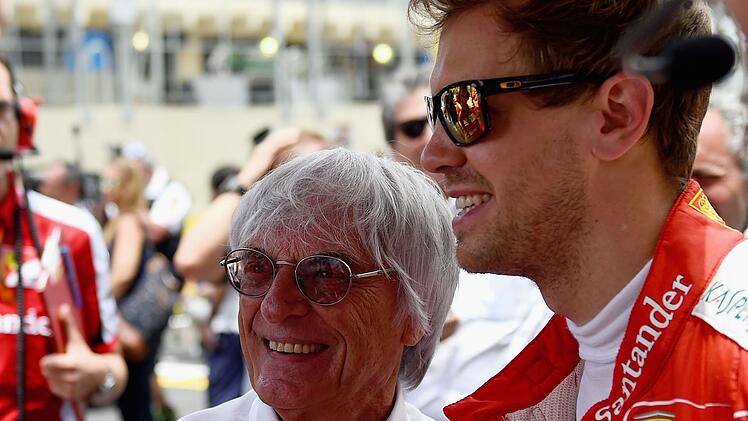 Der schnelle und der alte Mann der Formel 1-Szene: Sebastian Vettel und Bernie Ecclestone beim Grand Prix von Sao Paulo, Brasilien.