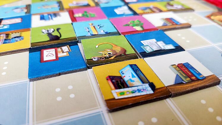 Total Regal - die Familienspiel-Neuheit für Deko-Sortierer im Test