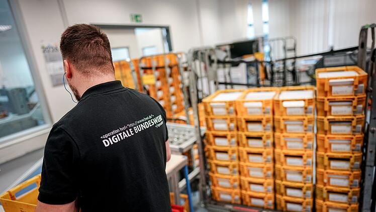 Neuer Wehrdienst - Erste Frageb&ouml;gen werden verschickt