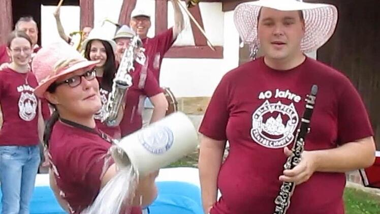 Katharina Dennerlöhr und Horst Hagen nominierten unter anderem die Blaskapelle Gremsdorf. Foto: p