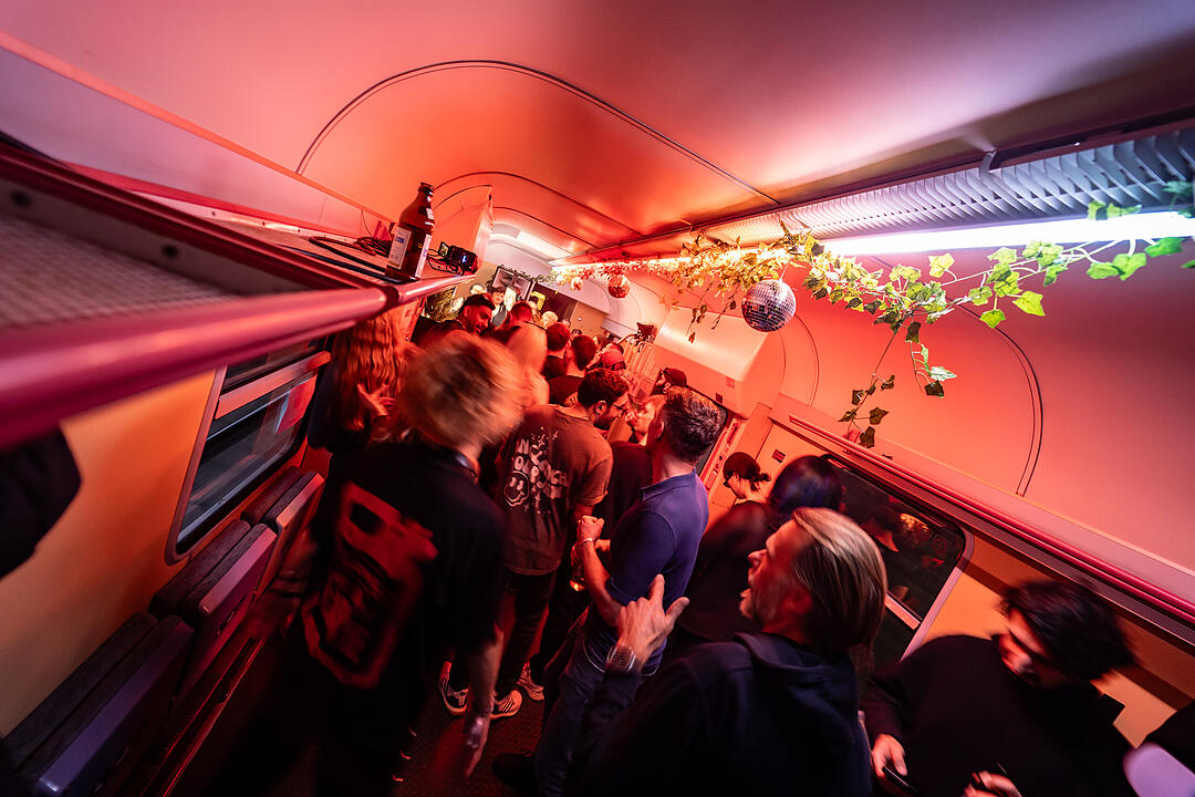 Die beste Party im Zug!