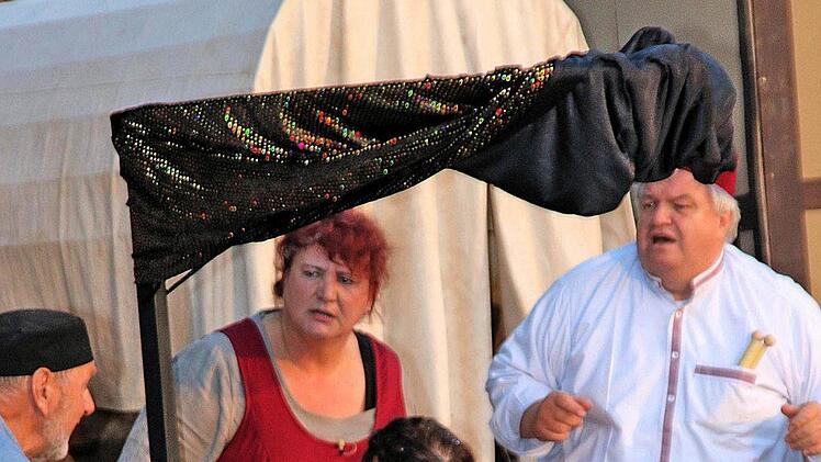 Szene aus "Der Medicus vom Orient" in Poppenlauer. Dieter Britz