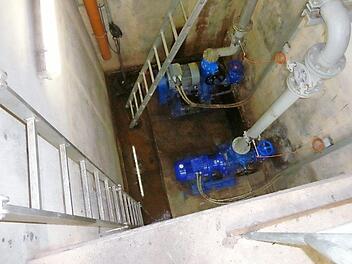 Blick in den Pumpenraum des Pumpwerkes Schmölz  Foto: Karl-Heinz Hofmann