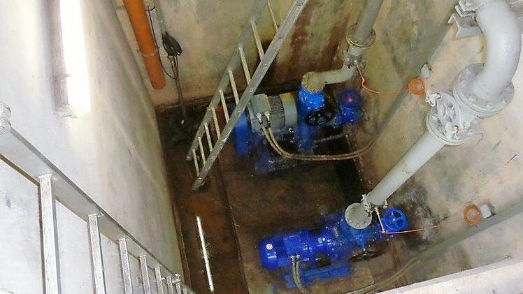 Blick in den Pumpenraum des Pumpwerkes Schmölz  Foto: Karl-Heinz Hofmann