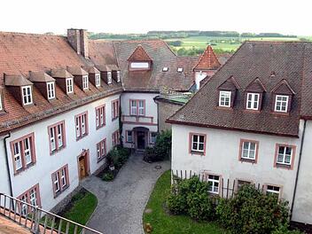 Fast 3,3 Millionen Euro soll das Himmelkroner Schloss kosten. Foto: Archiv/Gabriele Fölsche