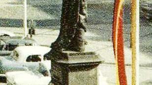 Die 1960er-Jahre: Albert ohne Zaun, aber mit Blumen auf den Stufen. Foto: CT-Archiv