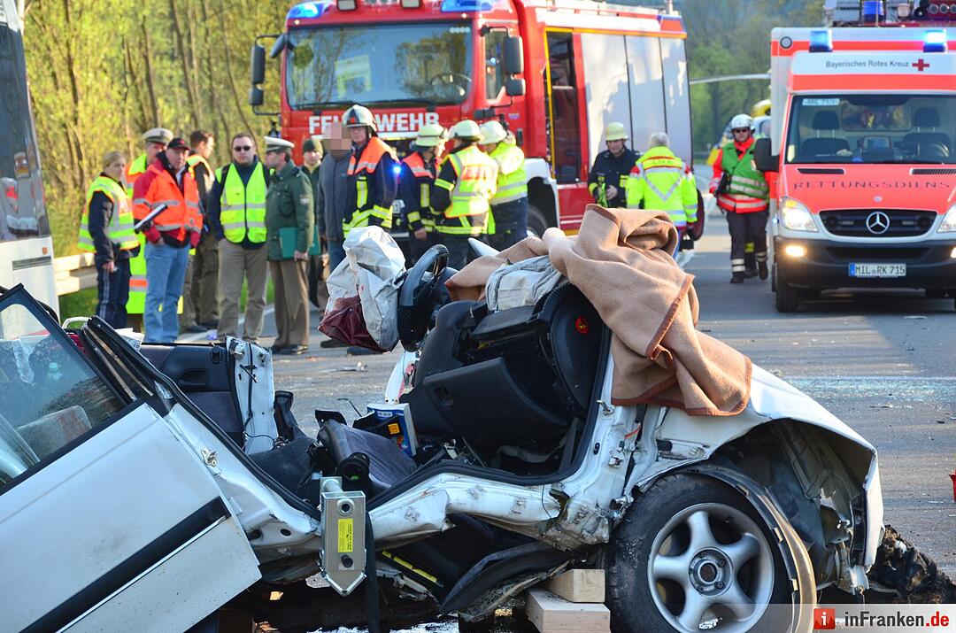 Miltenberg: Auto kollidiert mit Linenbus - ein Toter