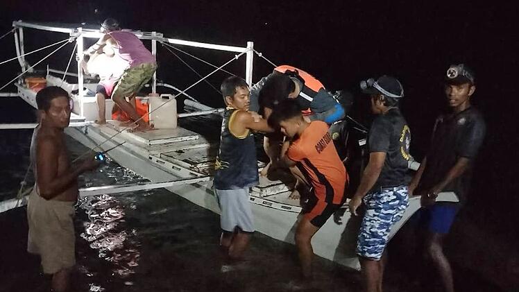 Brand auf F&auml;hre auf den Philippinen