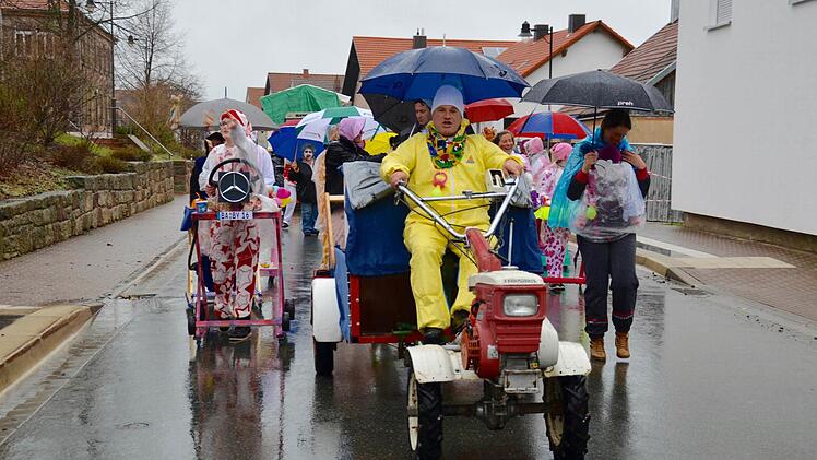 Der Faschingszug in Gefäll hat Spaß gemacht. Foto: Kathrin Kupka-Hahn
