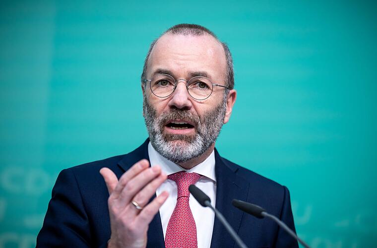 Weber: EU-Kommission wird Verbrenner-Aus zurücknehmen