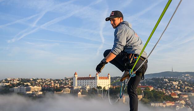 Weltrekordversuch auf der Slackline